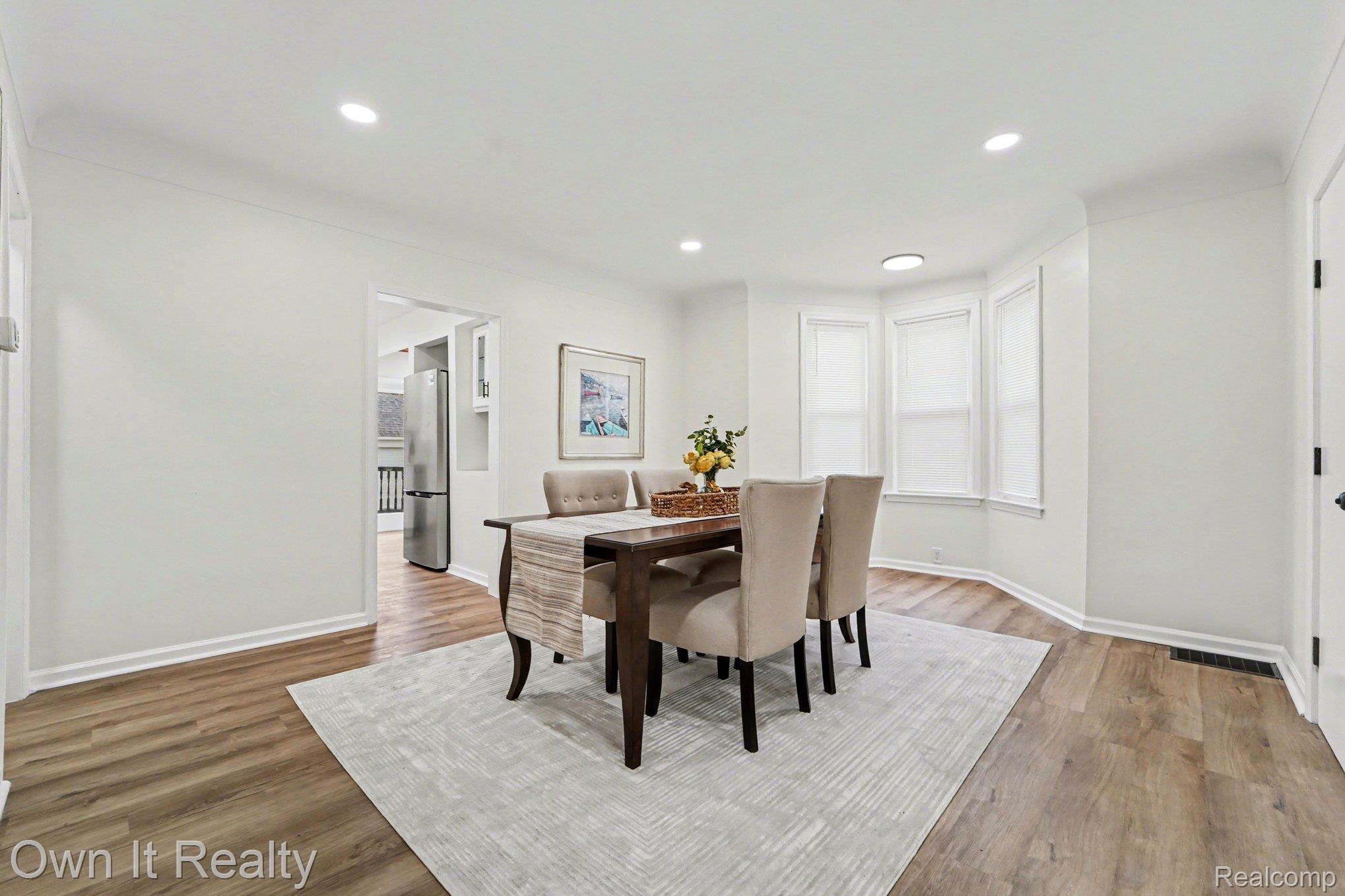 168 Kerby Road Grosse Pointe, MI 48236 - Photo 13 of 36 Dining space with wood finished floors and recessed lighting