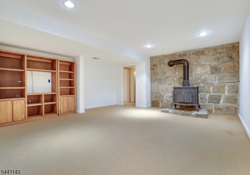 481 East Freehold Road Freehold, NJ 07728 - Photo 30 of 35
