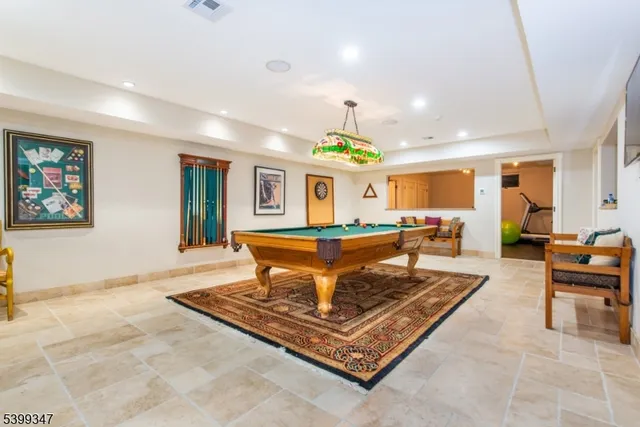 $3,695,000 | 9 Beechtree Lane, Essex Fells, NJ 07021