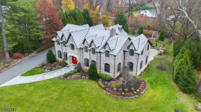 $3,695,000 | 9 Beechtree Lane, Essex Fells, NJ 07021
