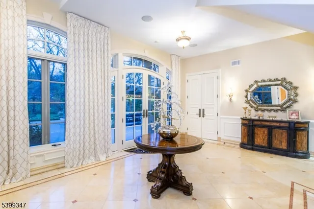 $3,695,000 | 9 Beechtree Lane, Essex Fells, NJ 07021