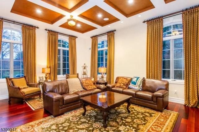 $3,695,000 | 9 Beechtree Lane, Essex Fells, NJ 07021