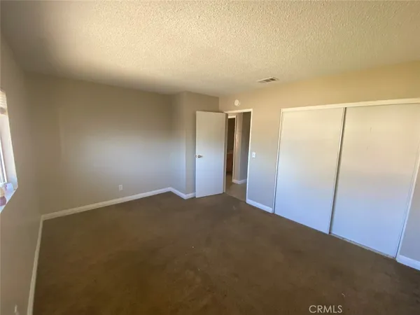 $1,795 | 21061 Nisqually Road, Unit C, Apple Valley, CA 92308
