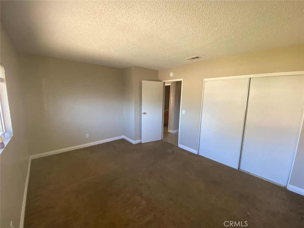 21061 Nisqually Road, Unit C Apple Valley, CA 92308 - Photo 11 of 18