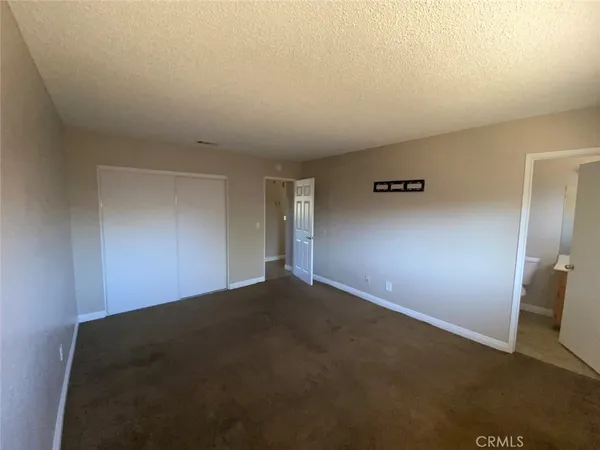 $1,795 | 21061 Nisqually Road, Unit C, Apple Valley, CA 92308