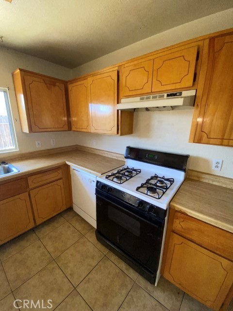 21061 Nisqually Road Apple Valley, CA 92308 - Photo 4 of 16