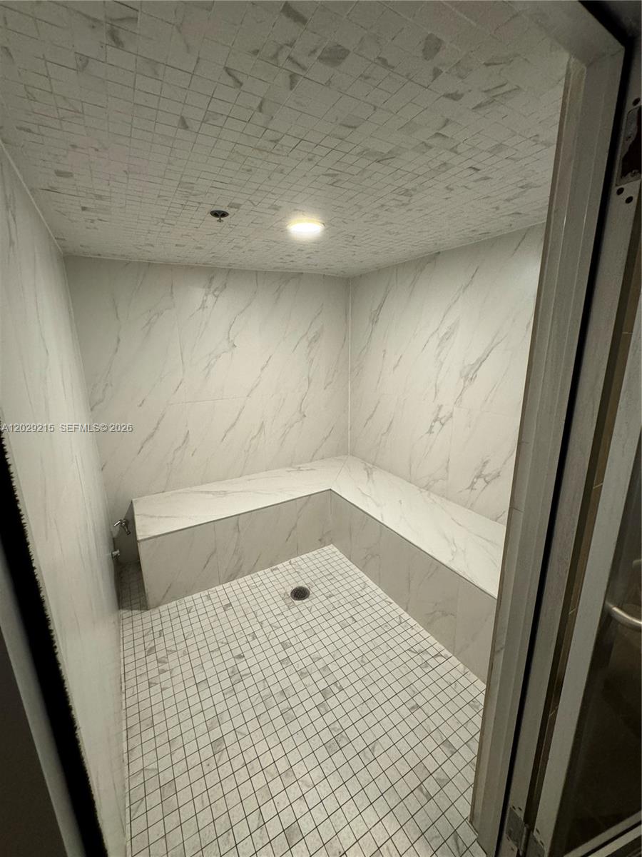 60 Southwest 13th Street, Unit 2807 Miami, FL 33130 - Photo 23 of 24
