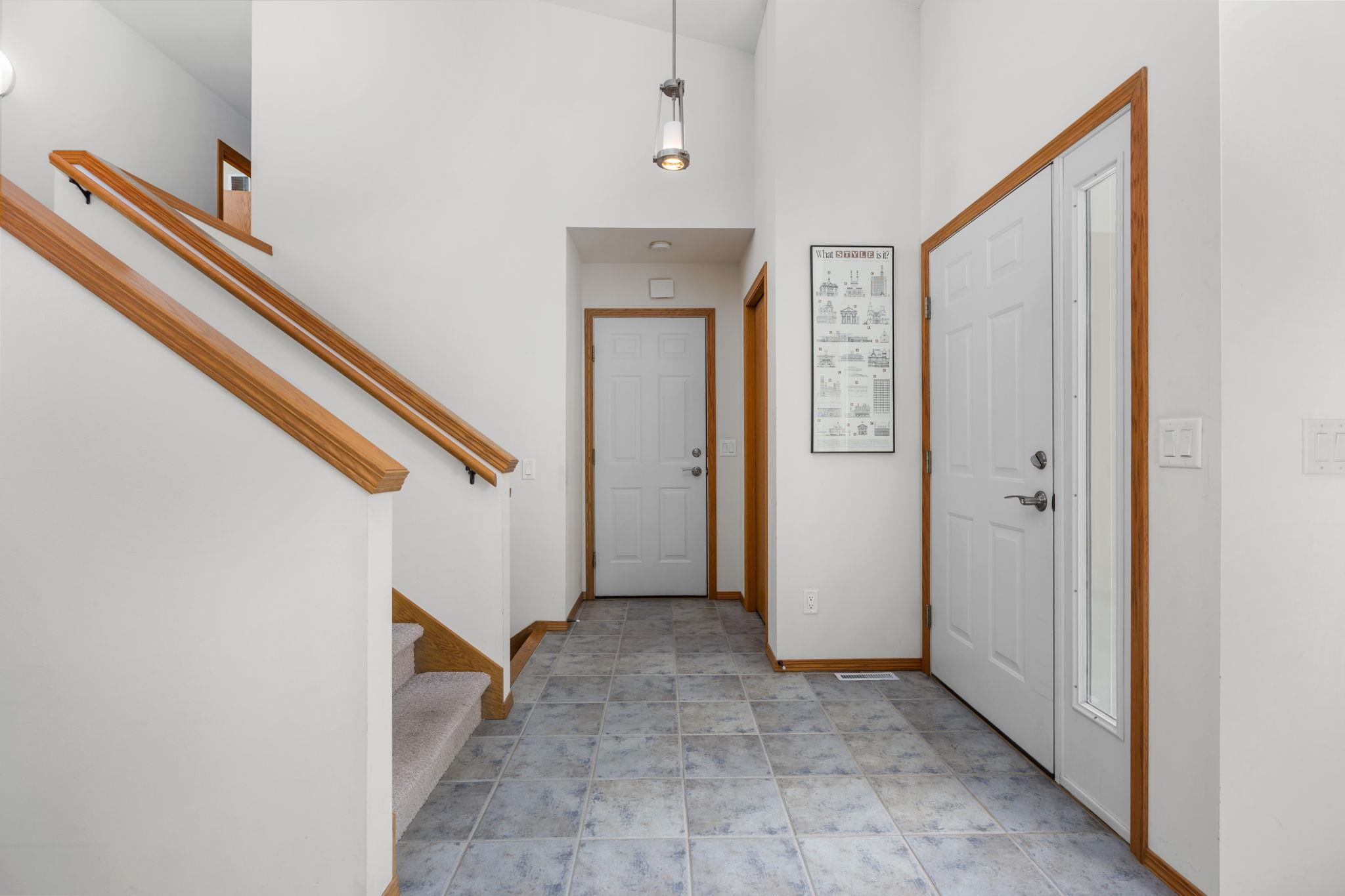 5406 Yesterday Drive Madison, WI 53718 - Photo 10 of 39