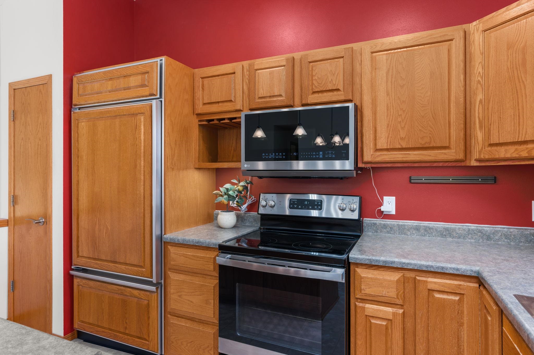5406 Yesterday Drive Madison, WI 53718 - Photo 18 of 39