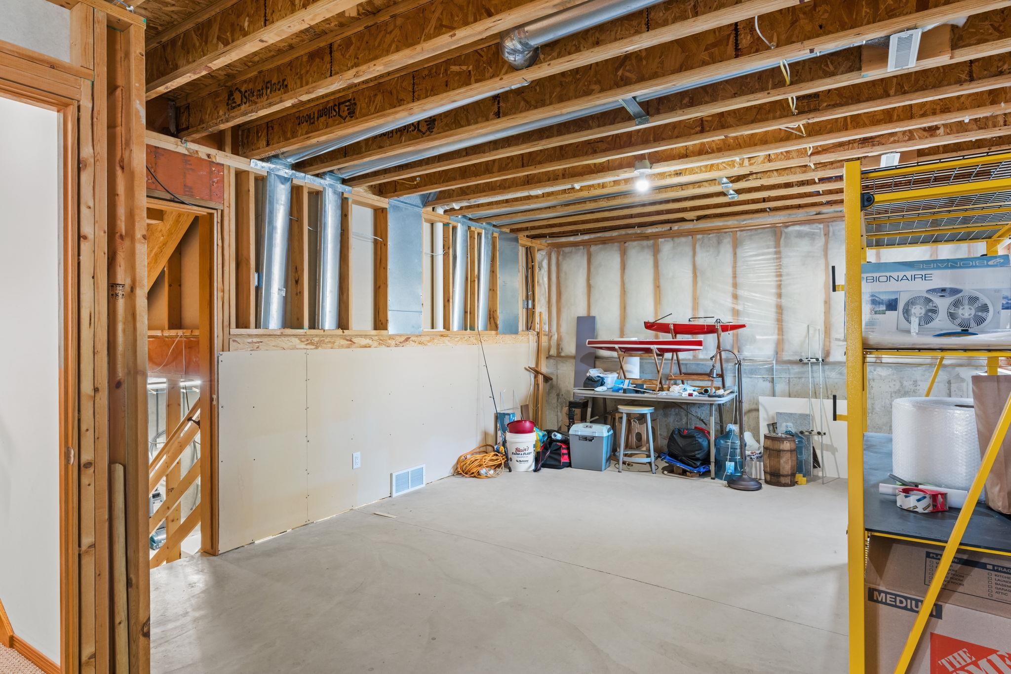5406 Yesterday Drive Madison, WI 53718 - Photo 33 of 39