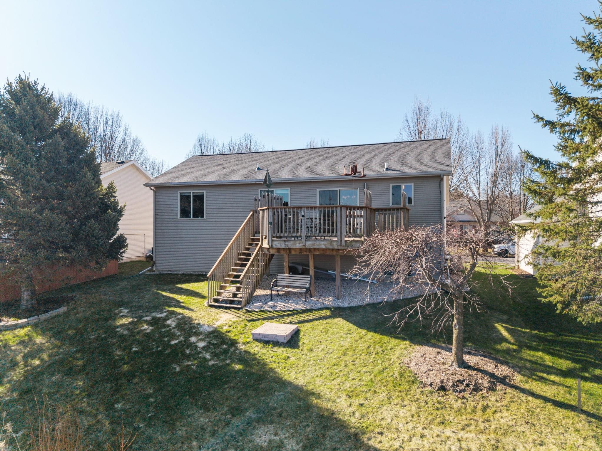 5406 Yesterday Drive Madison, WI 53718 - Photo 7 of 39