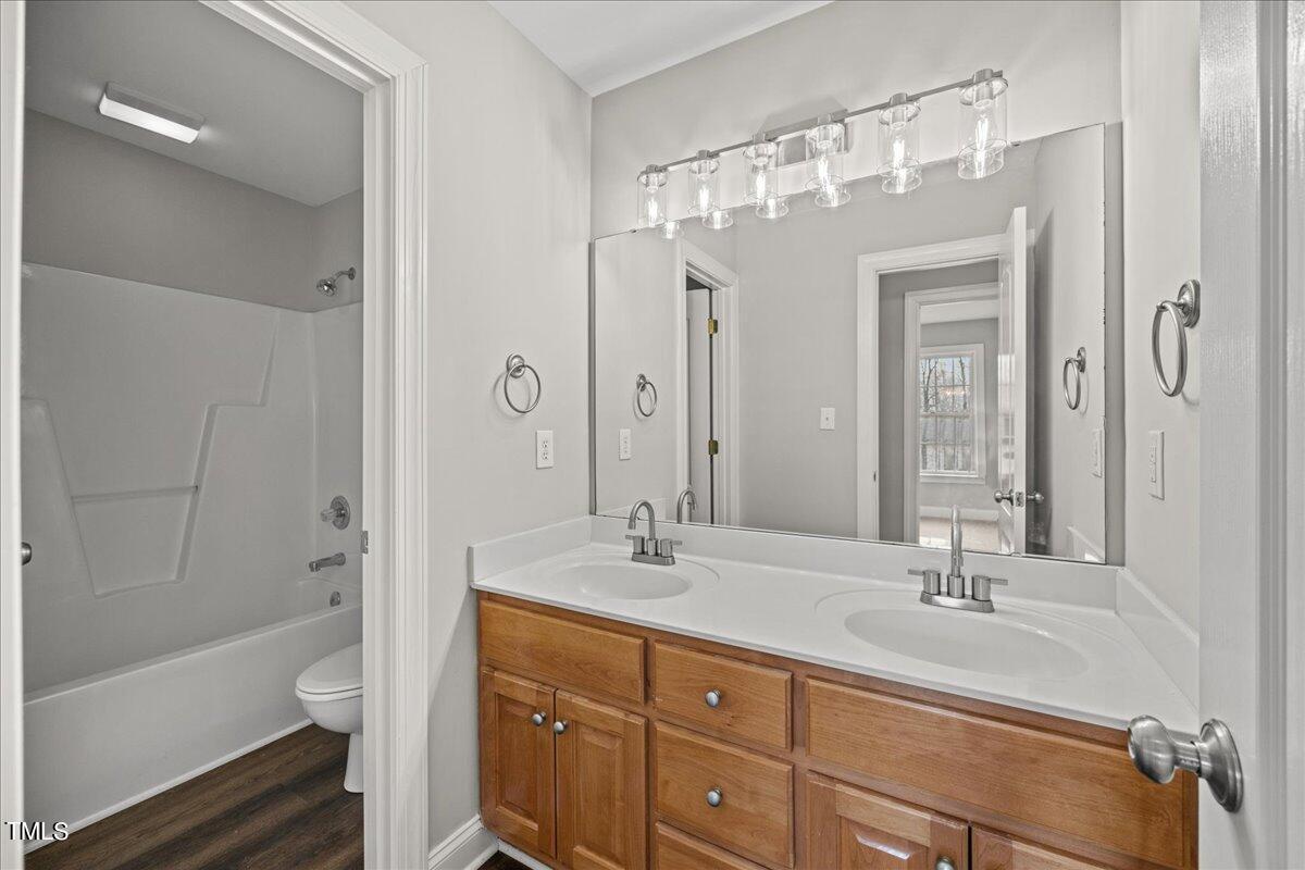 1401 Kabanek Raleigh, NC 27603 - Photo 28 of 42 30-2A1A3716