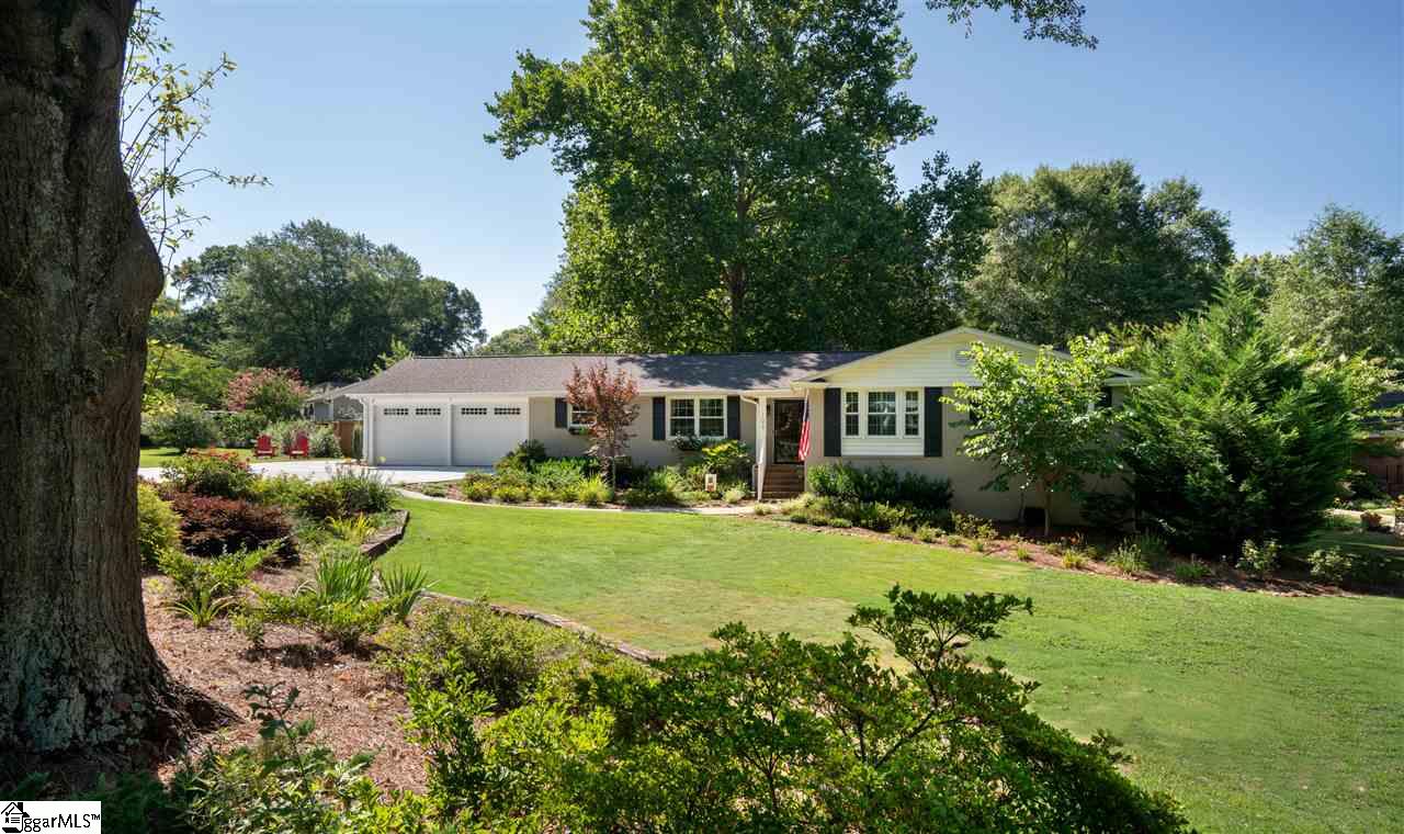 103 Buckingham Road Greenville, SC 29607 - Photo 2 of 27