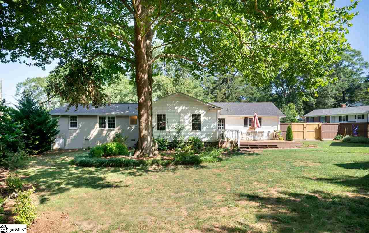 103 Buckingham Road Greenville, SC 29607 - Photo 24 of 27