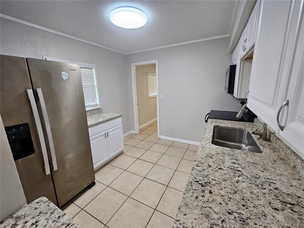 8337 Cass Road Zephyrhills, FL 33540 - Photo 3 of 19 Gallery Image 3