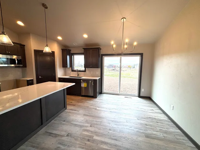 $394,900 | W6515 Breezy Way, Appleton, WI 54915