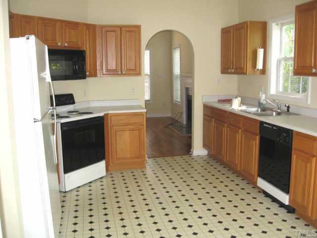 2801 Lower Dryer Falls Raleigh, NC 27615 - Photo 2 of 10 Photo 2