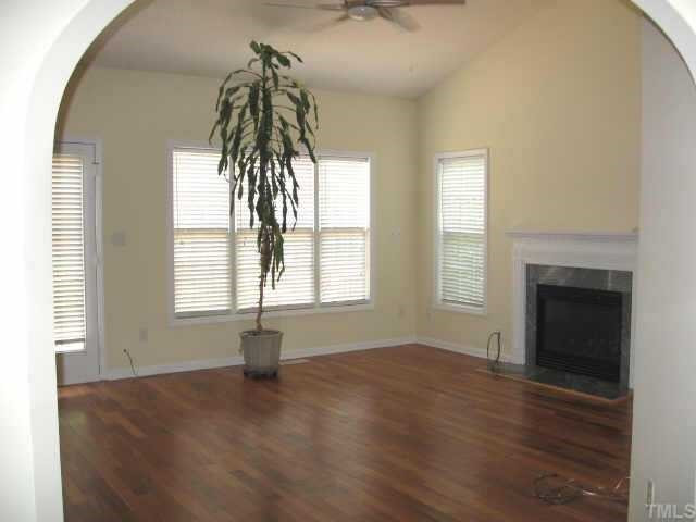 2801 Lower Dryer Falls Raleigh, NC 27615 - Photo 4 of 10 Photo 4