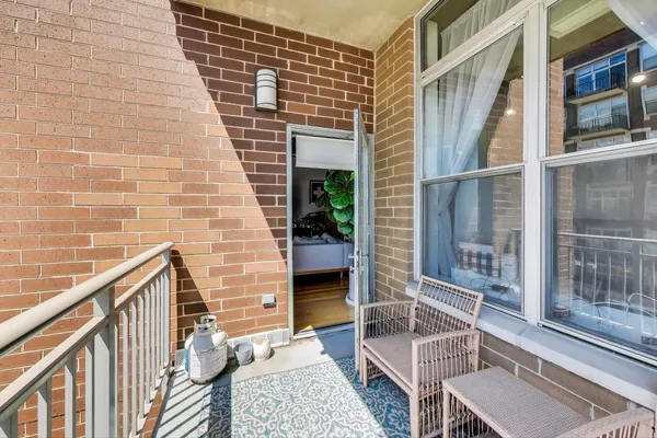 $400,000 | 111 South Morgan Street, Unit 510, Chicago, IL 60607