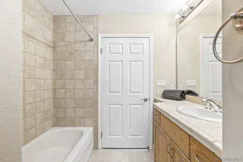$639,000 | 1601 India Street, Unit 509, San Diego, CA 92101