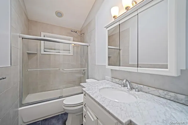 $719,000 | 745 South 9th Street, Lindenhurst, NY 11757