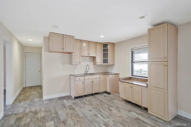 $719,000 | 745 South 9th Street, Lindenhurst, NY 11757