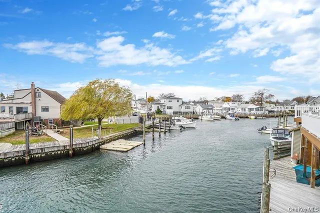 $719,000 | 745 South 9th Street, Lindenhurst, NY 11757