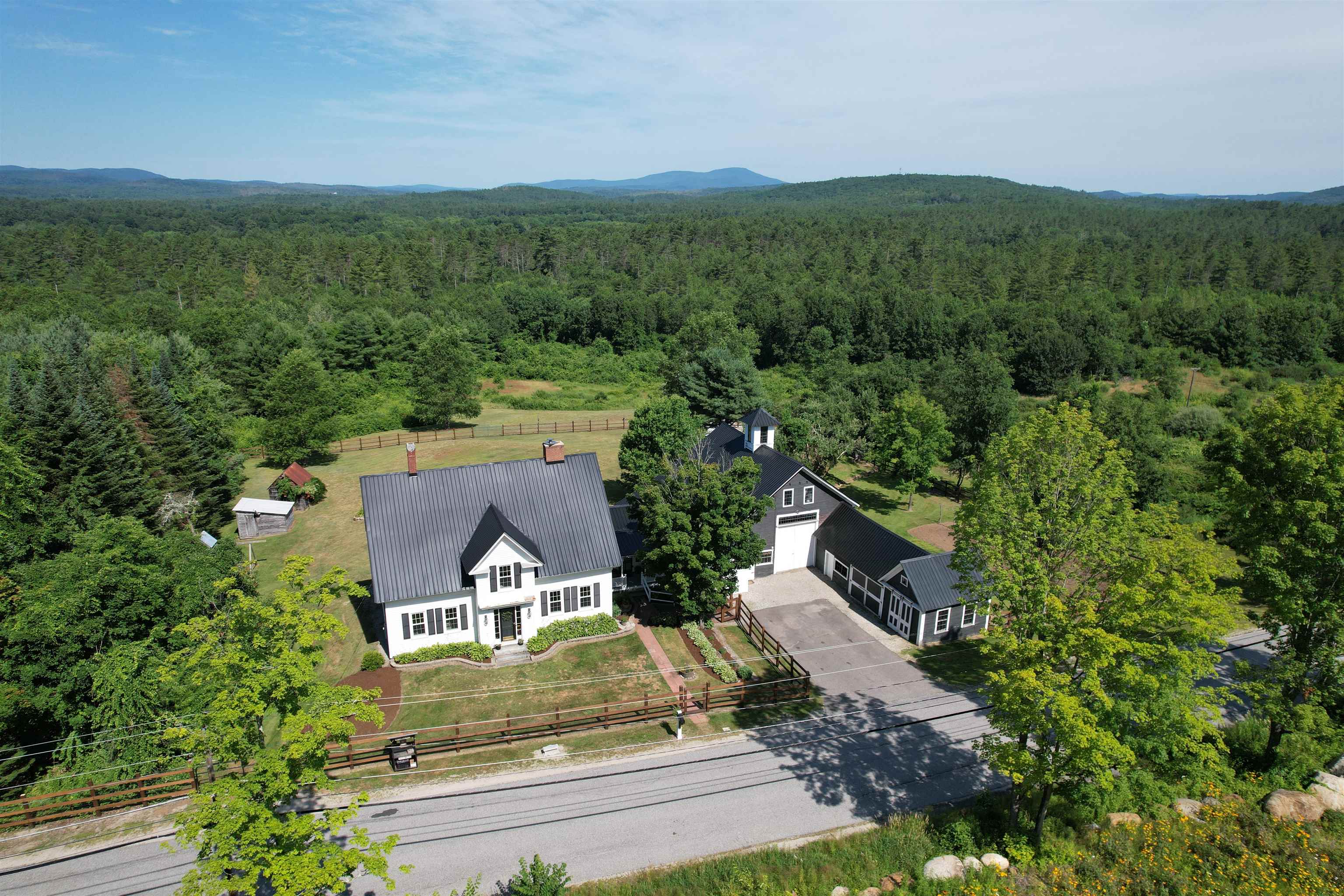 337 Penacook Road Hopkinton, NH 03229 - Photo 1 of 40