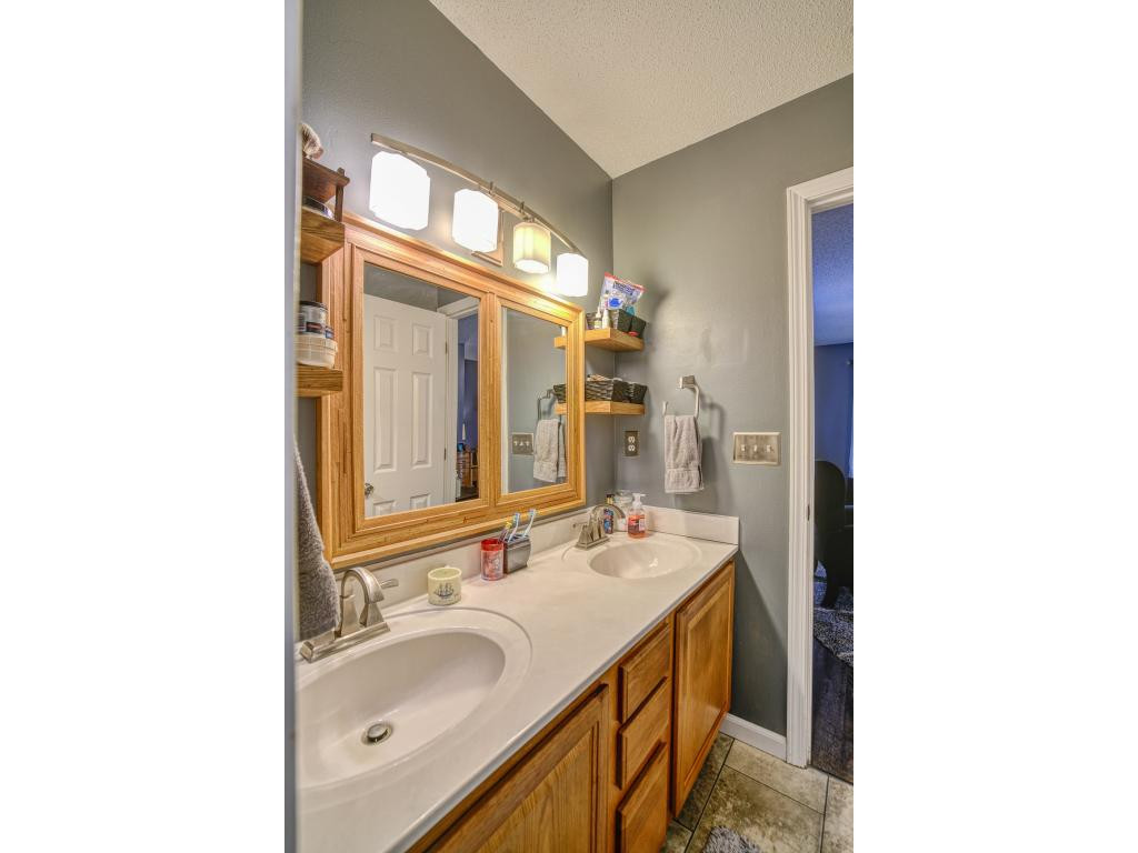 1079 West Vann Road Greeneville, TN 37743 - Photo 21 of 34 Photo 21