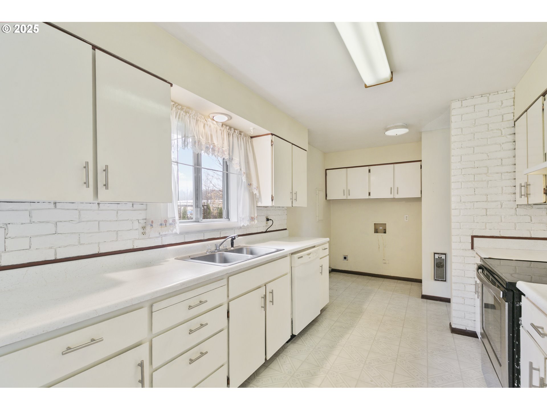152 Vine Maple Loop Carson, WA 98610 - Photo 11 of 44 Gallery Image 11