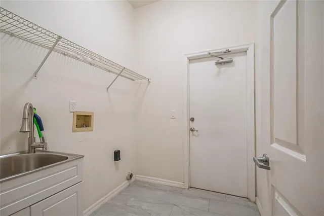 $499,900 | 229 Strathmore Circle, Kissimmee, FL 34744