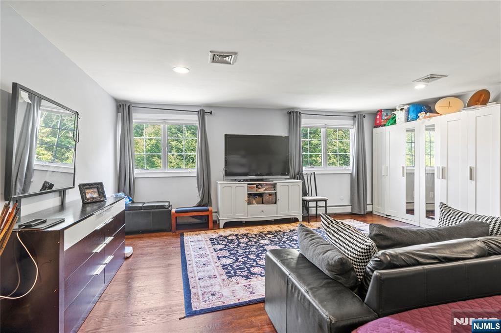 10 East Allendale Road Saddle River, NJ 07458 - Photo 16 of 18