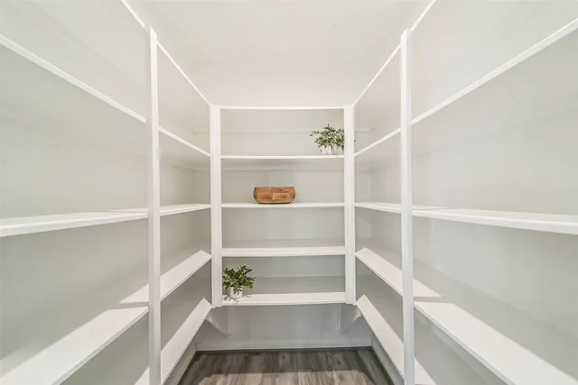 $3,000 | 4920 Arbor Crest Lane, League City, TX 77573