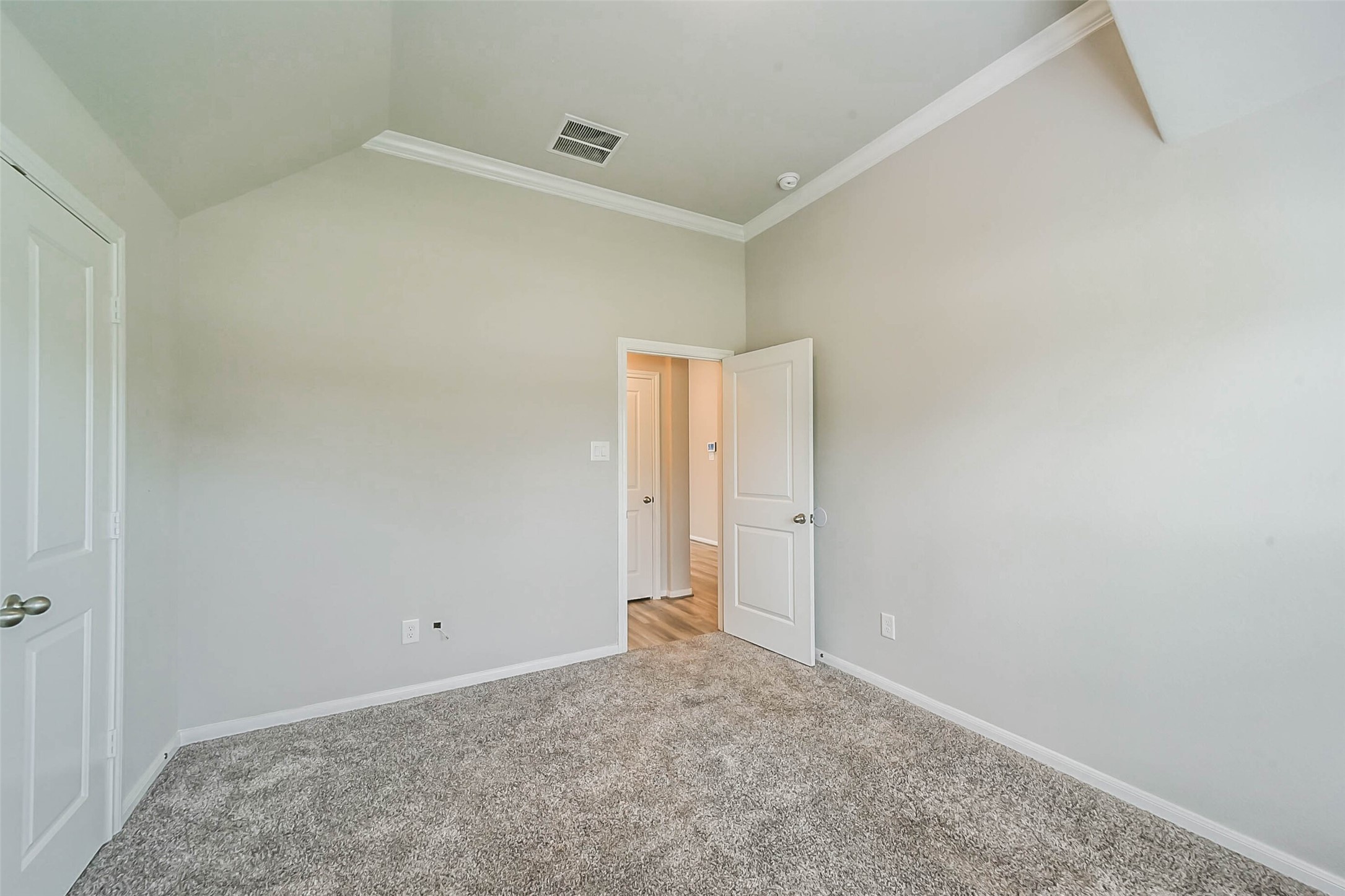 4920 Arbor Crest Lane League City, TX 77573 - Photo 7 of 39