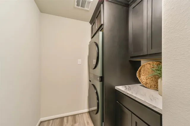 $3,000 | 4920 Arbor Crest Lane, League City, TX 77573