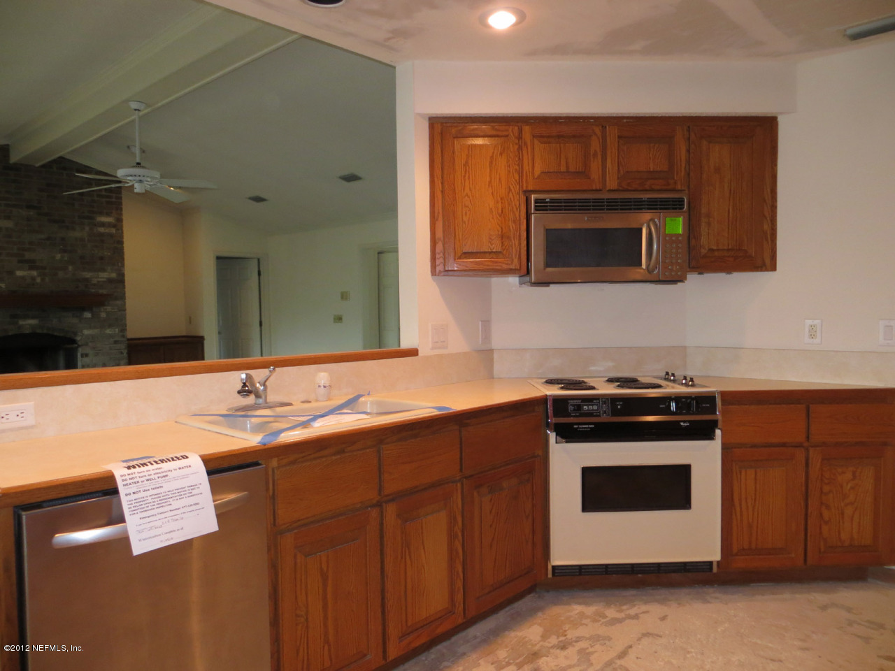 86201 Meadowfield Bluffs Road Yulee, FL 32097 - Photo 5 of 17 Kitchen
