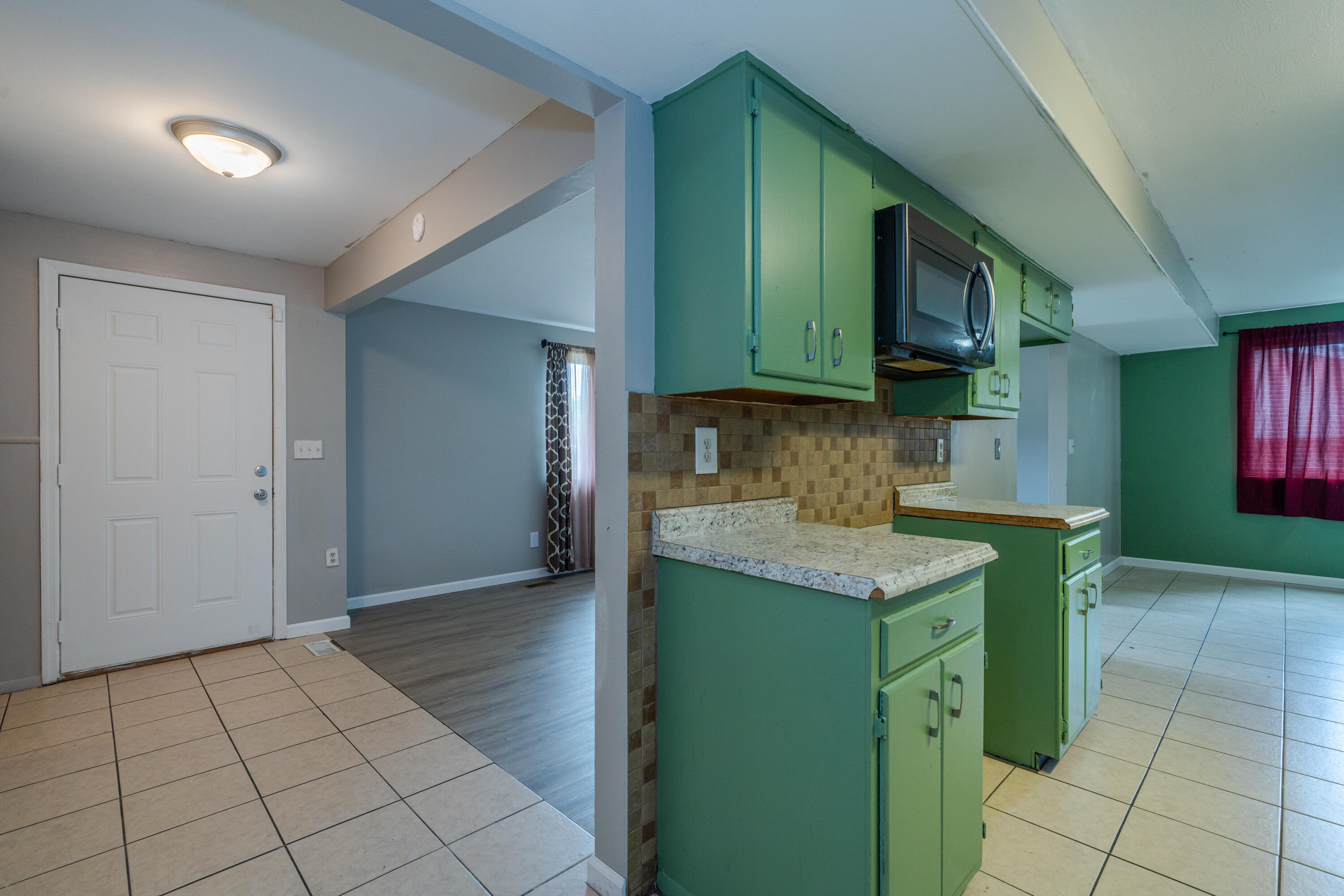 4931 Longford Road Dayton, OH 45424 - Photo 10 of 53
