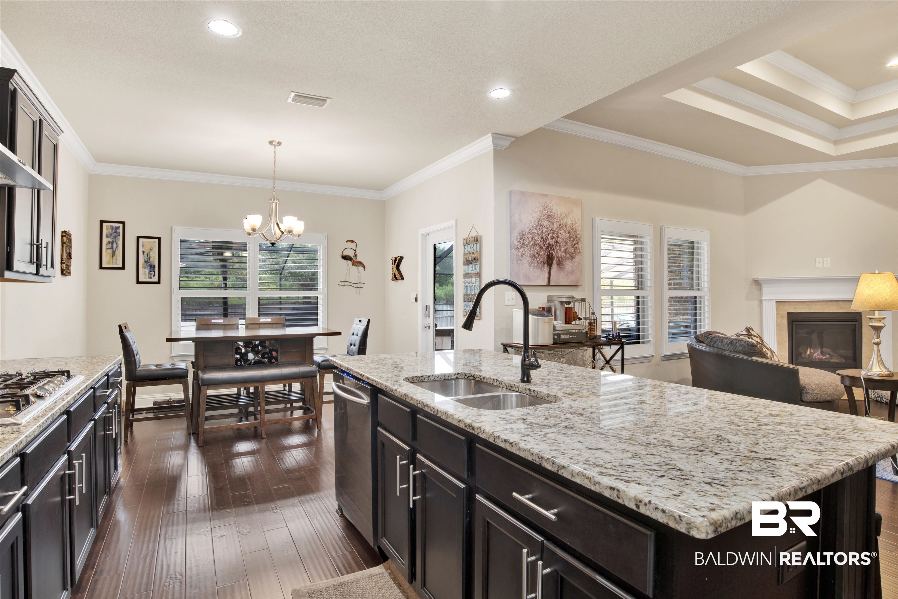 4196 Inverness Circle Gulf Shores, AL 36542 - Photo 12 of 43 Kitchen