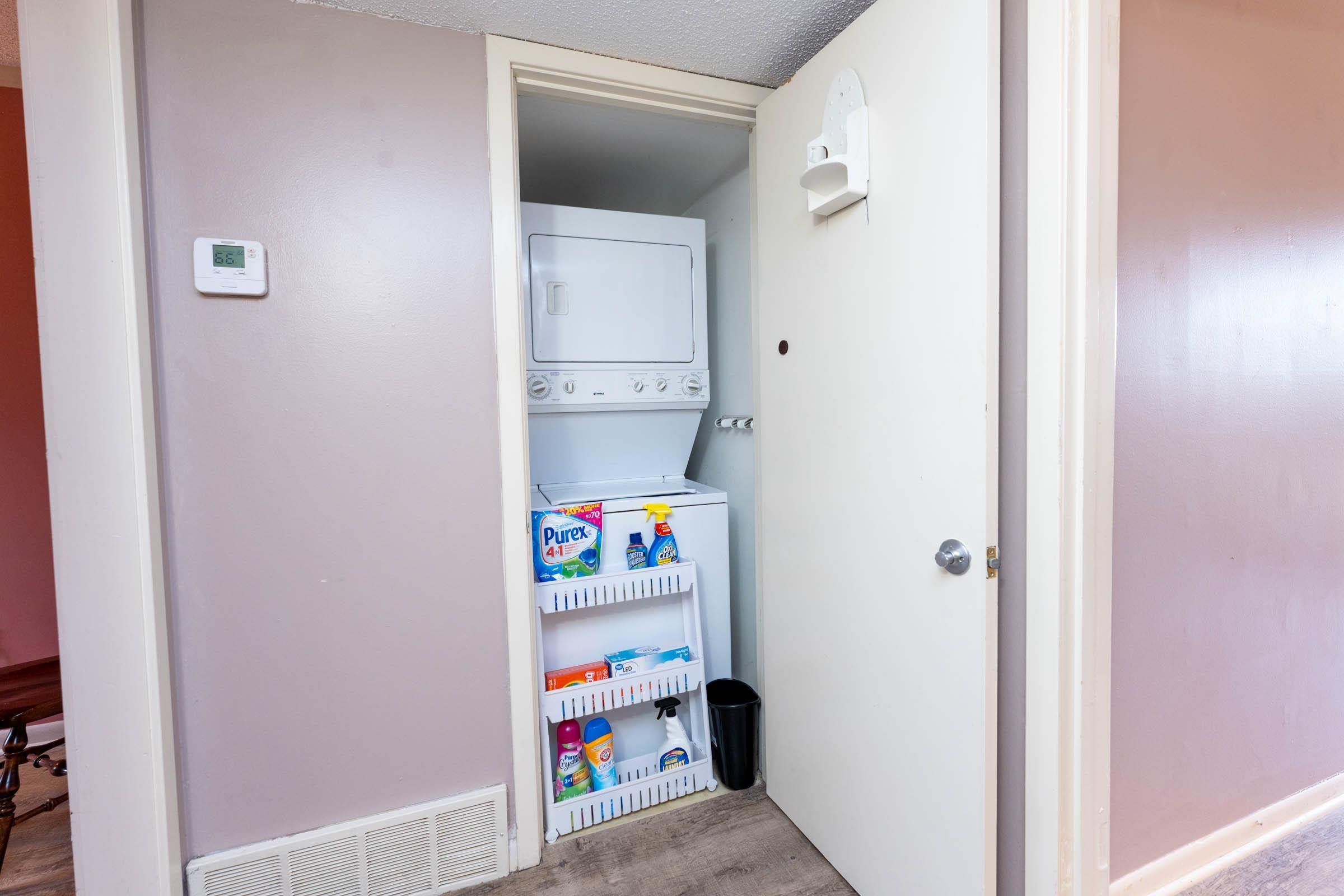971 June Road, Unit 5 Memphis, TN 38119 - Photo 14 of 18 Gallery Image 14