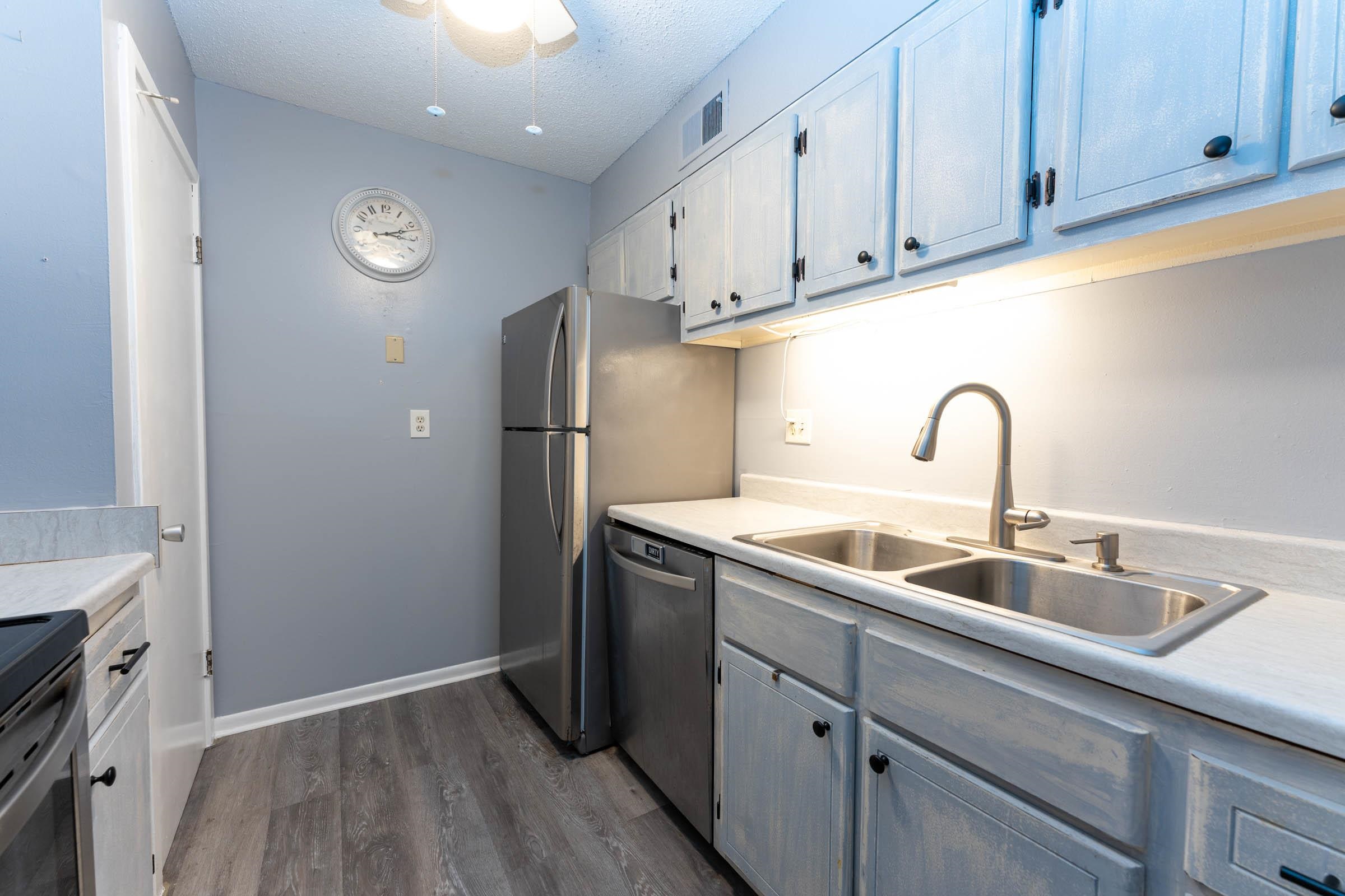 971 June Road, Unit 5 Memphis, TN 38119 - Photo 8 of 18 Gallery Image 8