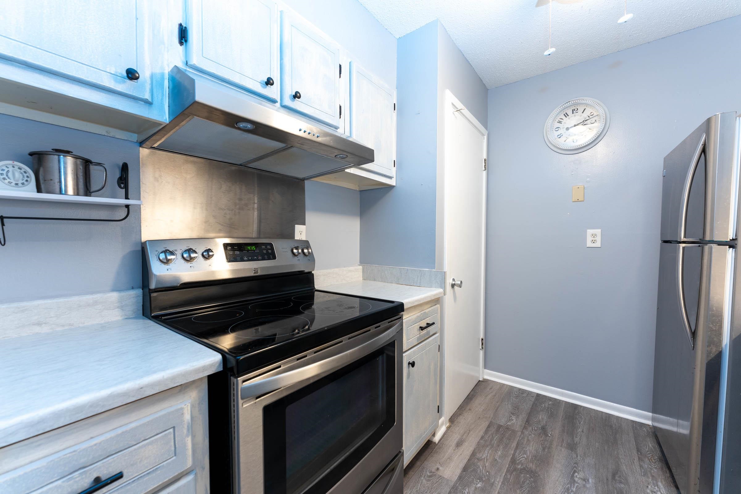 971 June Road, Unit 5 Memphis, TN 38119 - Photo 9 of 18 Gallery Image 9