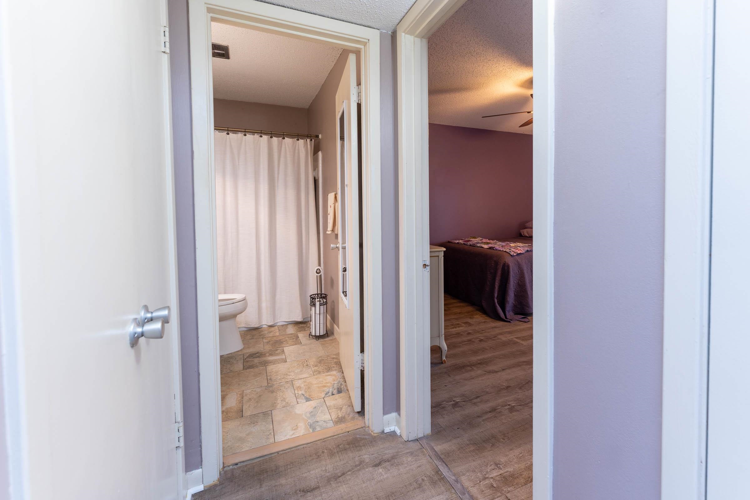 971 June Road, Unit 5 Memphis, TN 38119 - Photo 10 of 18 Gallery Image 10