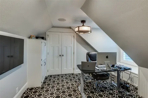 $3,390,000 | 1042 Cardinal Drive, Bartonville, TX 76226