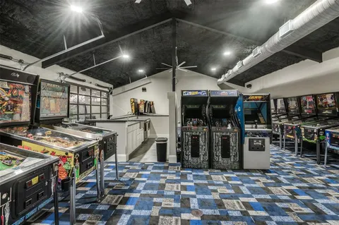 $3,390,000 | 1042 Cardinal Drive, Bartonville, TX 76226