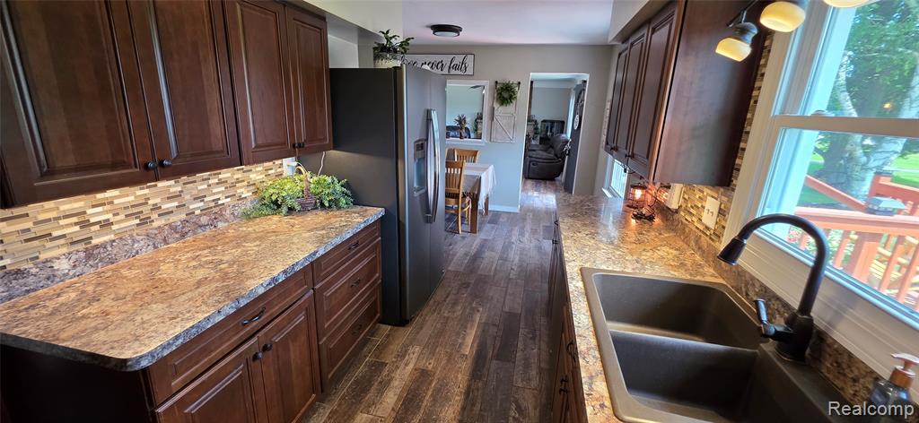 6123 North Seymour Road Flushing, MI 48433 - Photo 12 of 53