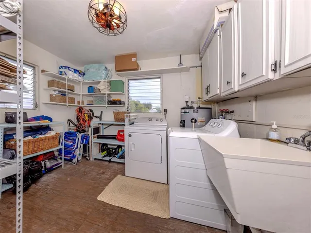 a view of street with flower on the side of it