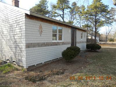 127 Lincoln Road Hyannis, MA 02601 - Photo 1 of 5 Primary Photo