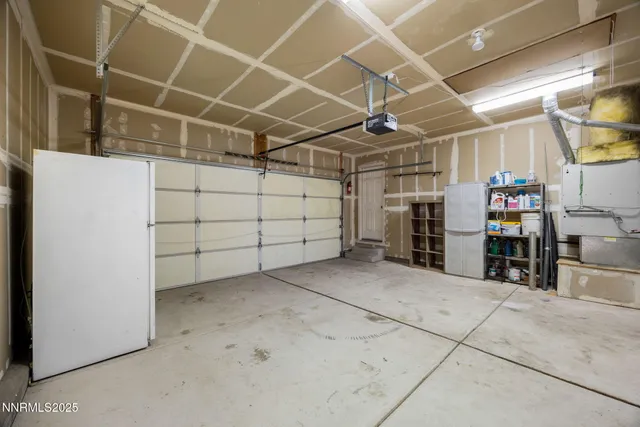 a view of a garage room