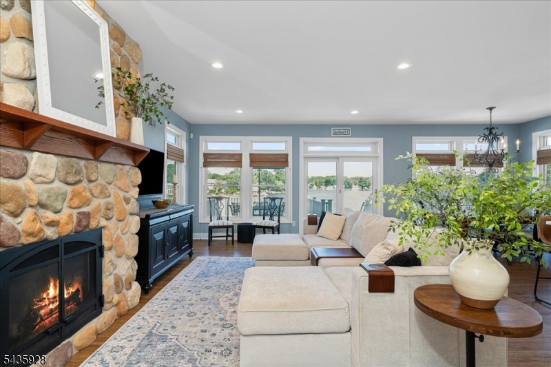41 East Shore Road Denville, NJ 07834 - Photo 20 of 37