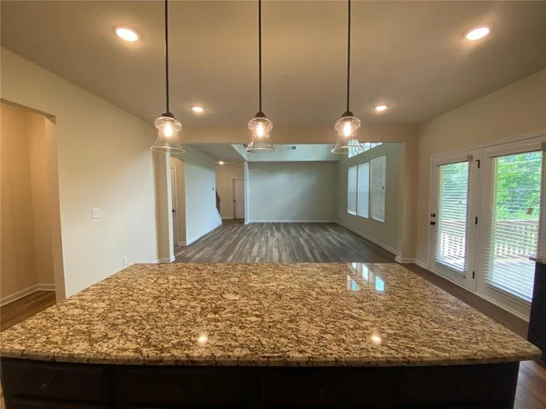 $2,950 | 5595 Mirror Lake Drive, Cumming, GA 30028